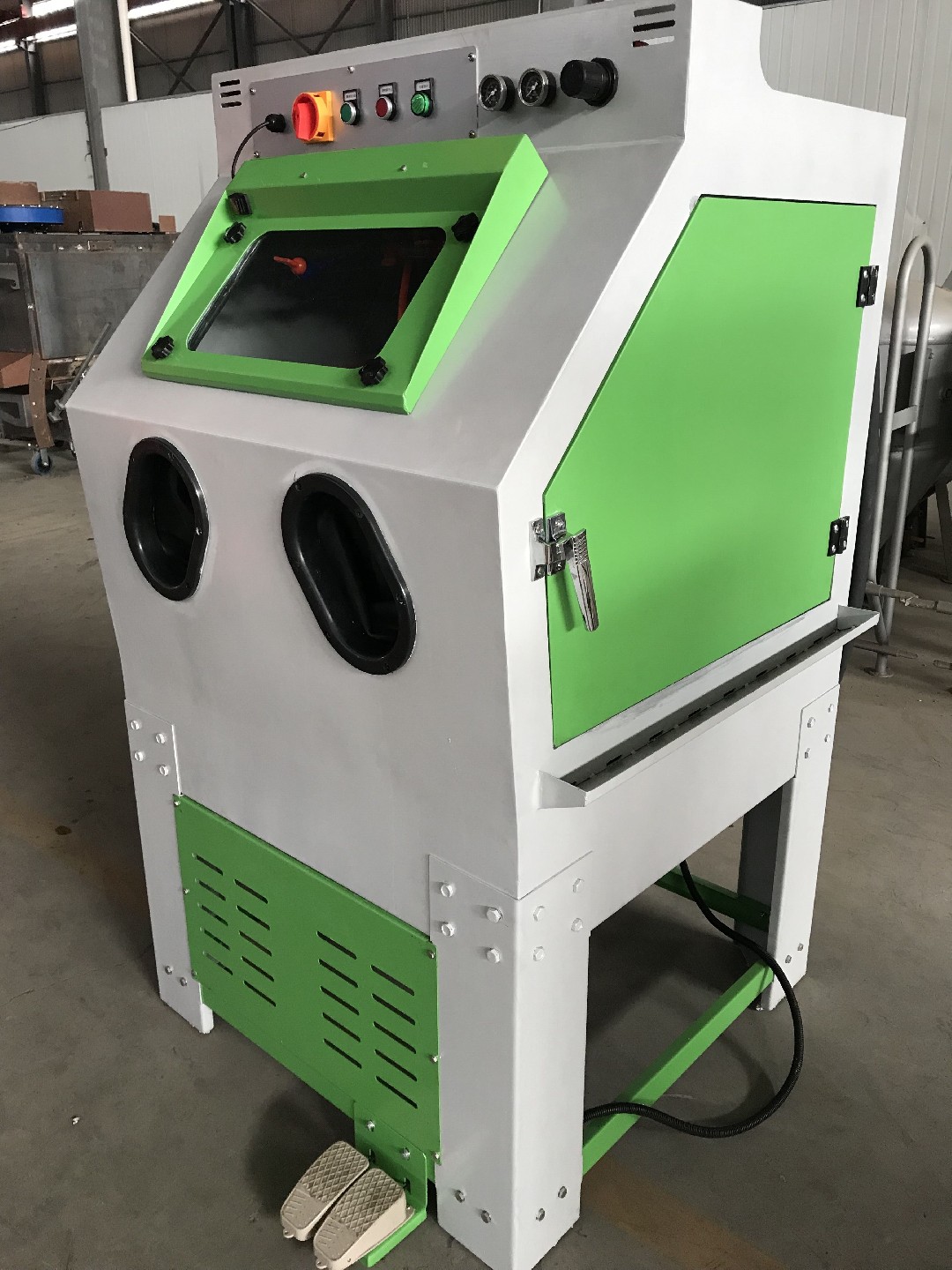 （標(biāo)準(zhǔn)型）手動(dòng)液體噴砂機(jī)，水噴砂機(jī)，液體噴沙機(jī)